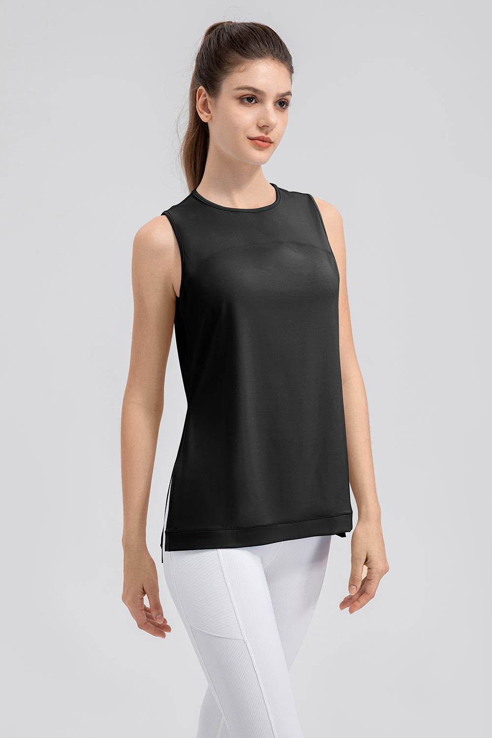 Slit Round Neck Tank - Selvanelle