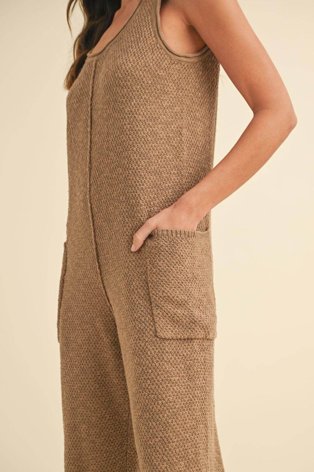 MABLE Sleeveless Knit Crop Jumpsuit With Pockets For Women - Selvanelle