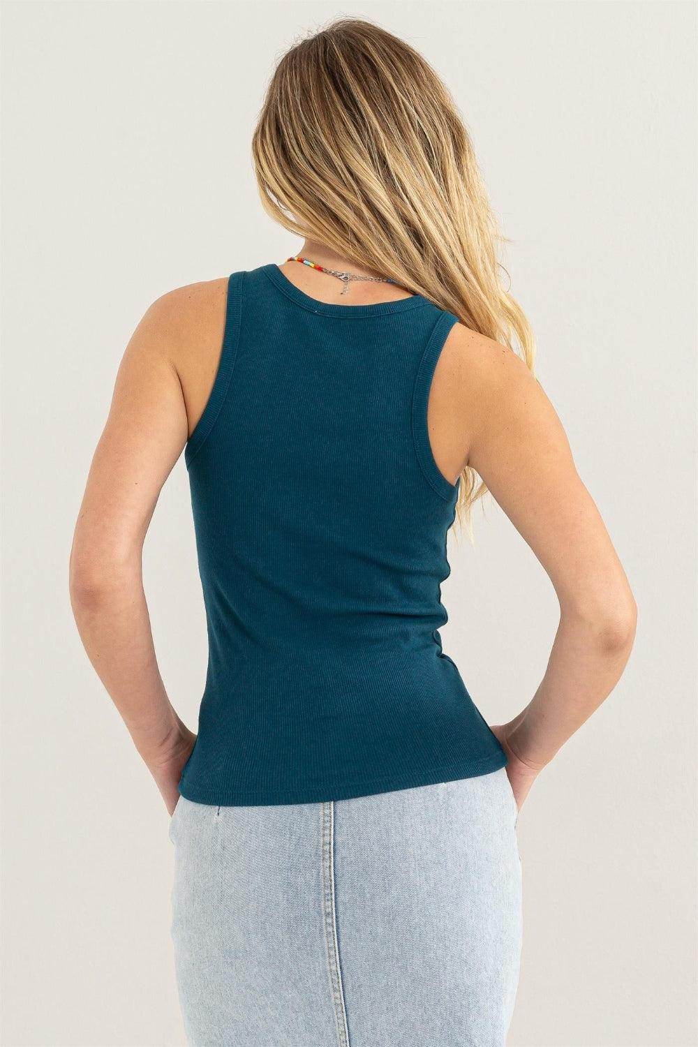 HYFVE Ribbed Round Neck Tank Top for Effortless Style - Selvanelle