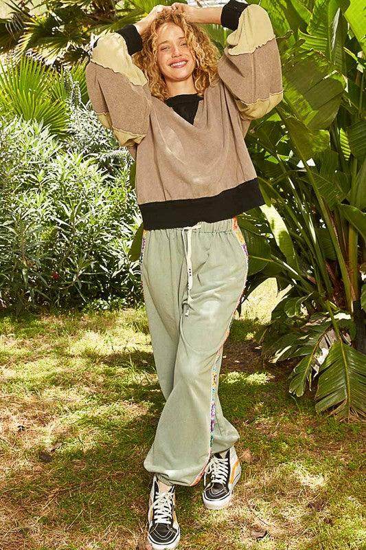 POL Waffle-Knit Detail Color Block Round Neck Sweatshirt - Selvanelle