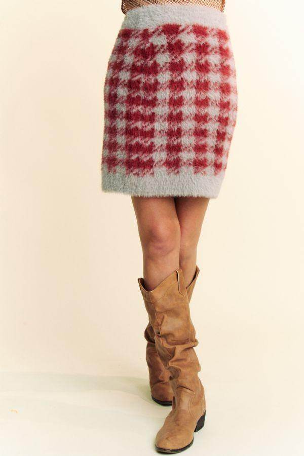 Davi & Dani Scoop Neck Wide Strap Top and Skirt Sweater Set - Selvanelle