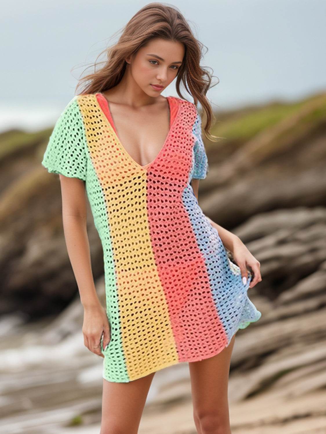Openwork Color Block V-Neck Short Sleeve Cover-Up - Selvanelle