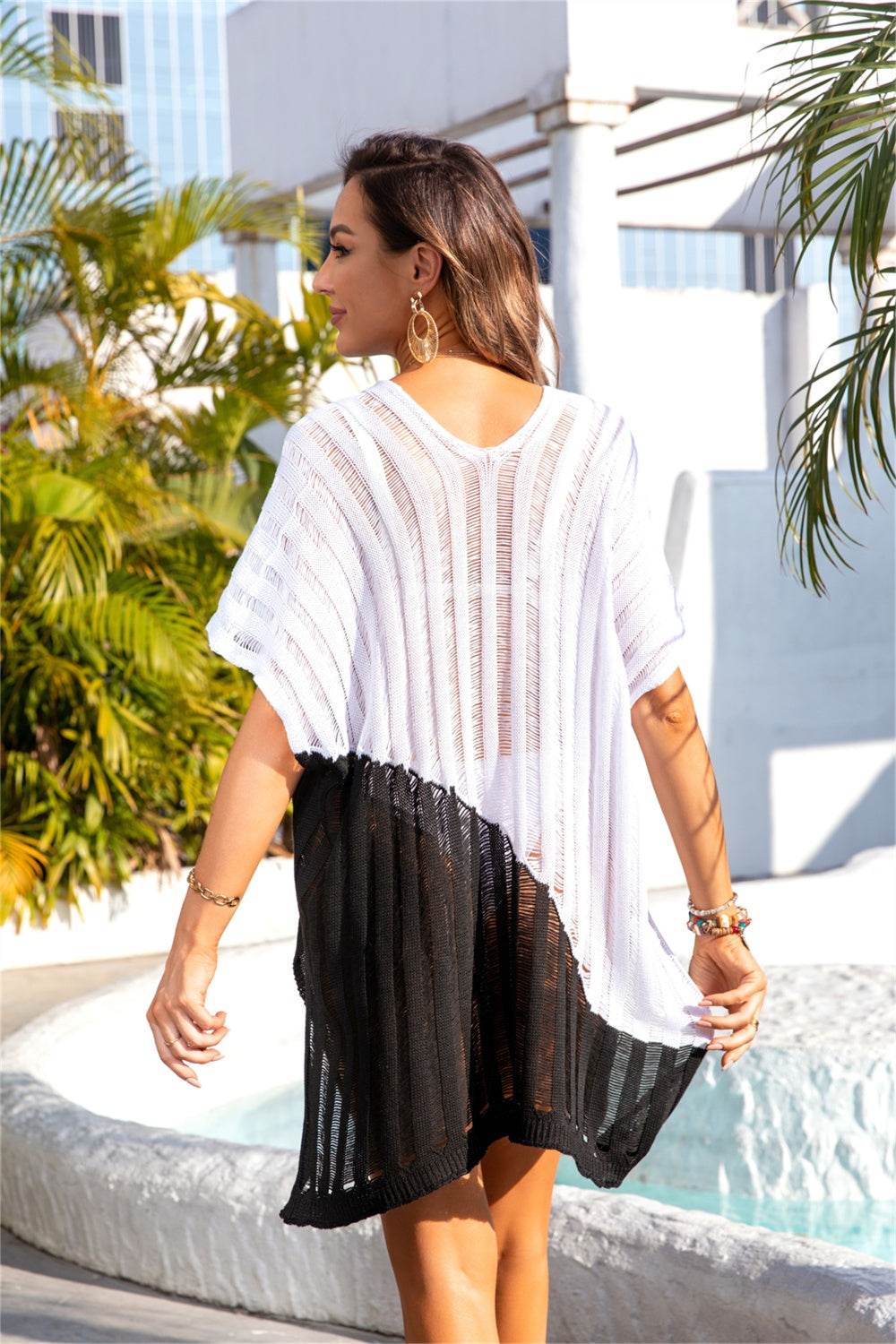 Angel Wings Slit Color Block V-Neck Cover Up - Selvanelle