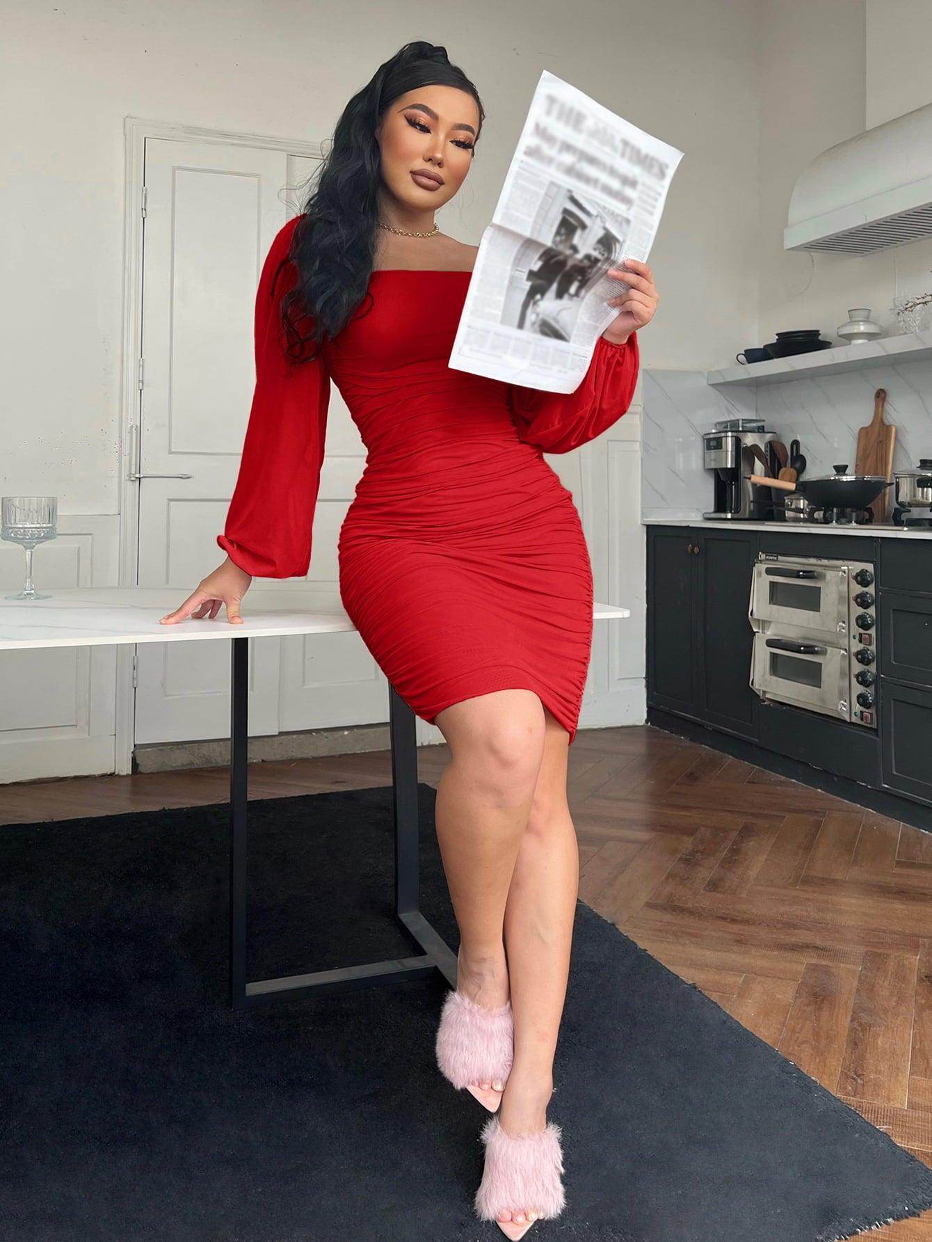 Zip-Back Ruched Bodycon Dress for Chic Minimalist Style - Selvanelle