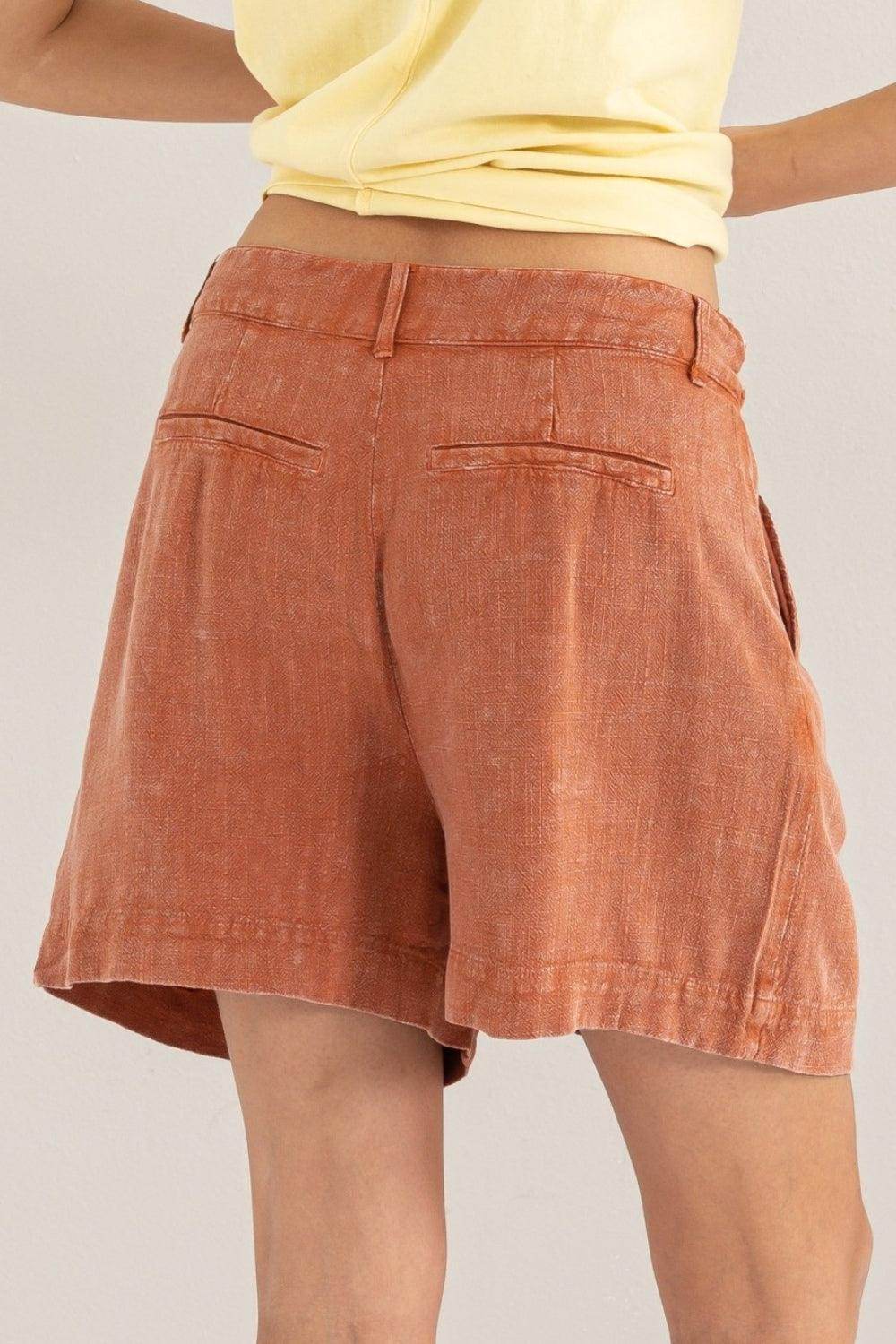 HYFVE High Waist Pleated Linen Shorts for Stylish Comfort - Selvanelle
