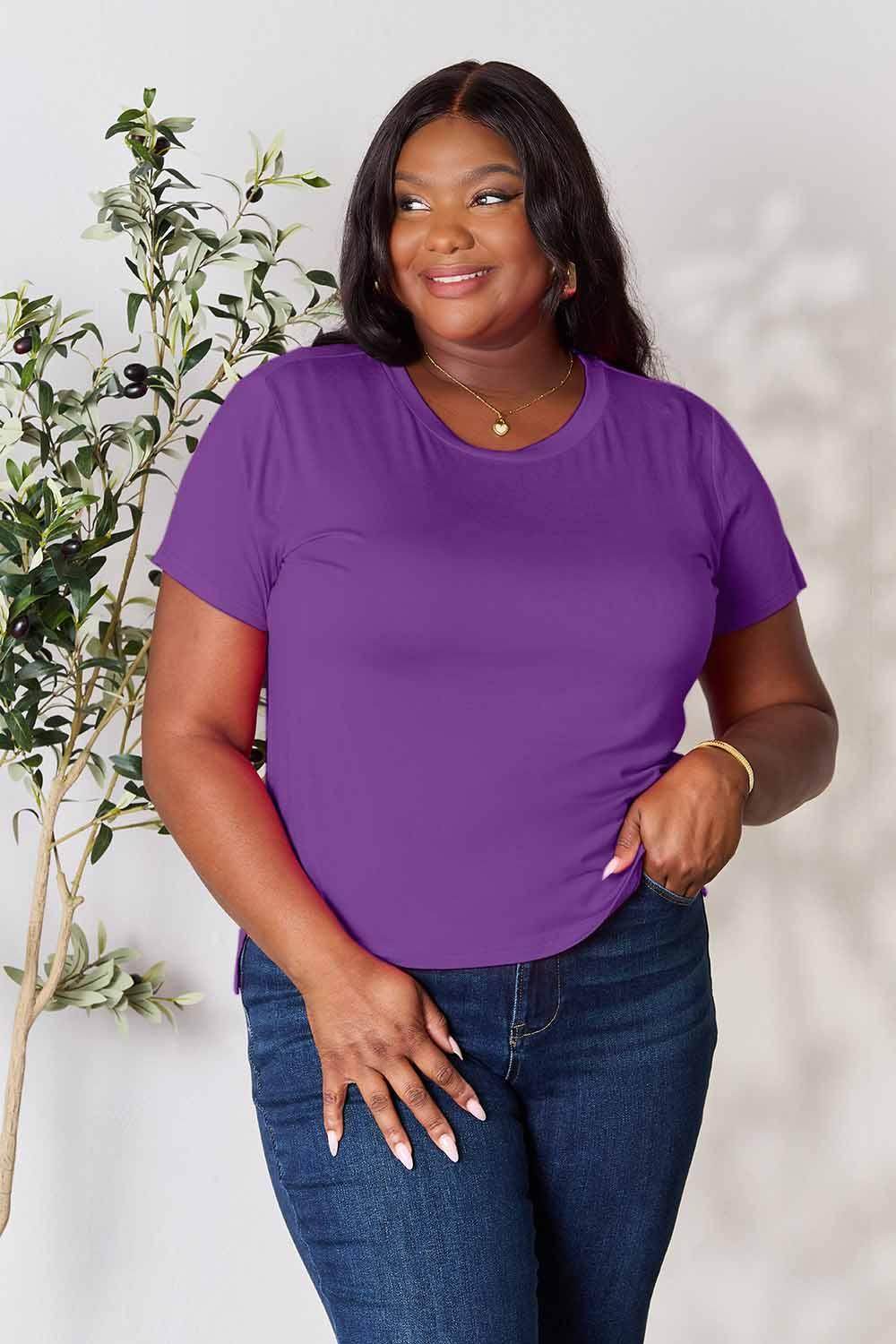Basic Bae Full Size Round Neck Short Sleeve T-Shirt Black - Selvanelle