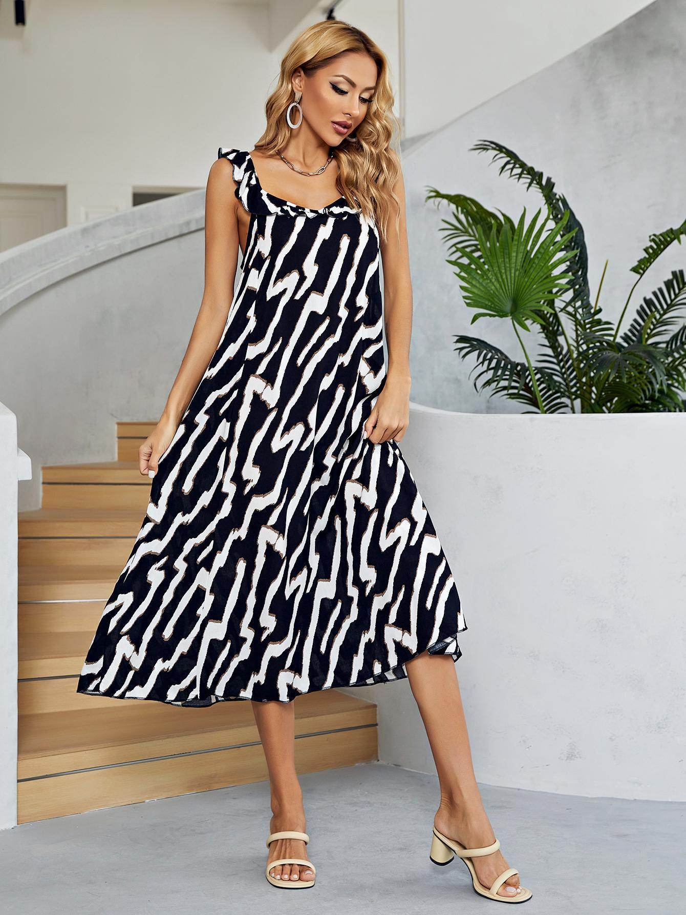 Chic Two-Tone Low Back Midi Dress with Ruffle Neckline - Selvanelle
