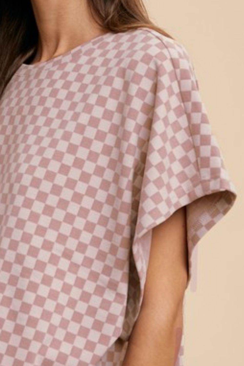 Annie Wear Checkered Round Neck Short Sleeve T-Shirt for Women - Selvanelle