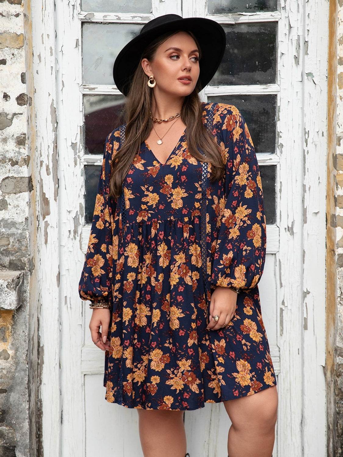 Plus Size Floral V-Neck Balloon Sleeve Dress - Selvanelle