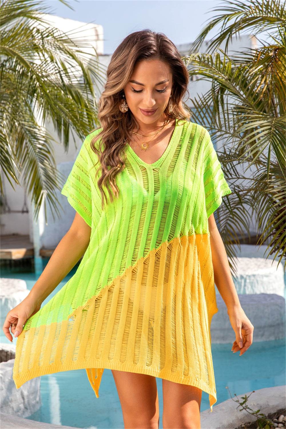 Angel Wings Slit Color Block V-Neck Cover Up - Selvanelle