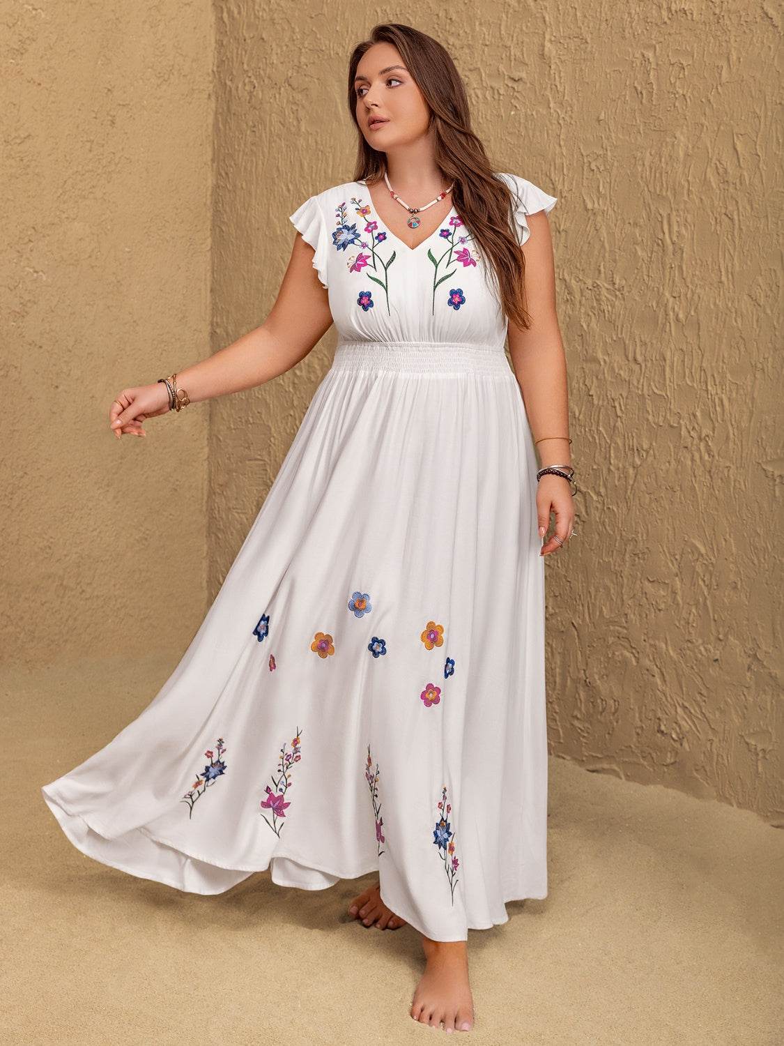 Plus Size Embroidered Floral V-Neck Cap Sleeve Maxi Dress - Selvanelle