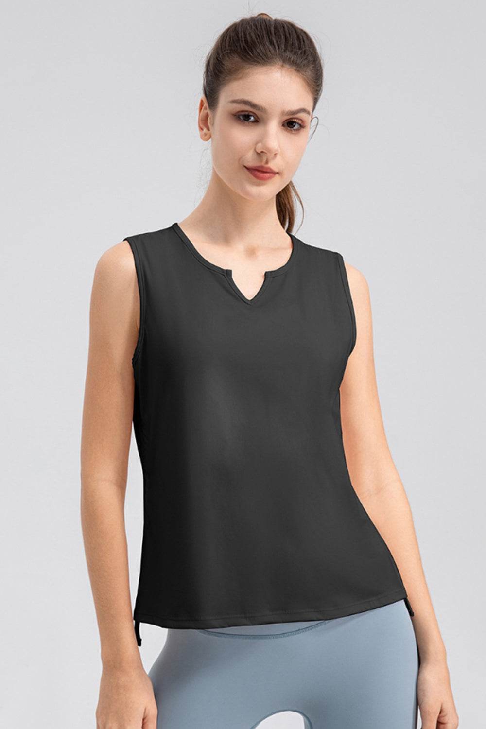 Notched Wide Strap Active Tank - Selvanelle