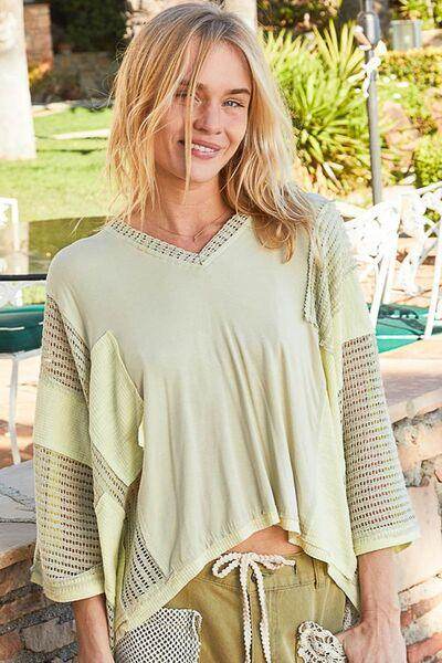 POL High-Low Contrast V-Neck Top for Stylish Outfits - Selvanelle