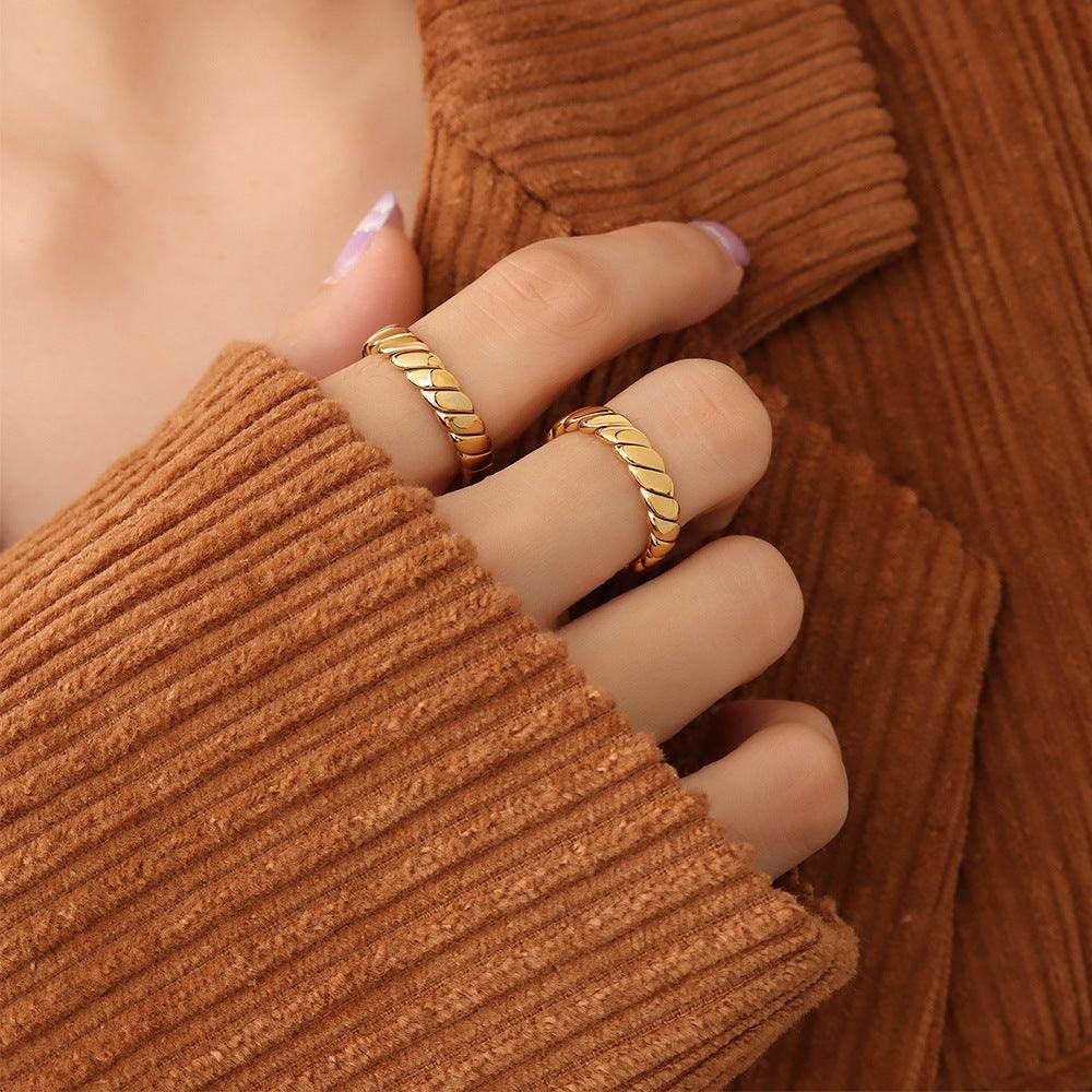 Stylish Titanium Steel Gold-Plated Ring for Everyday Use - Selvanelle