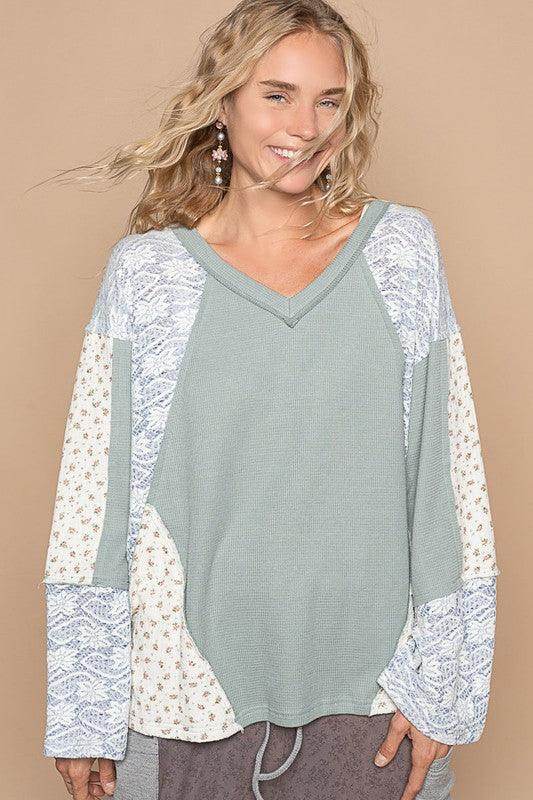 POL Lace Floral Round Neck Knit Top for Elegant Style - Selvanelle