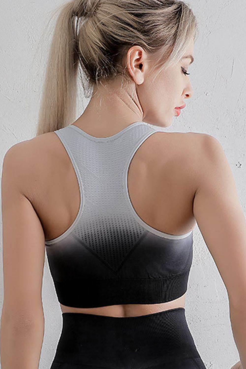 Gradient Racerback Sports Bra - Selvanelle