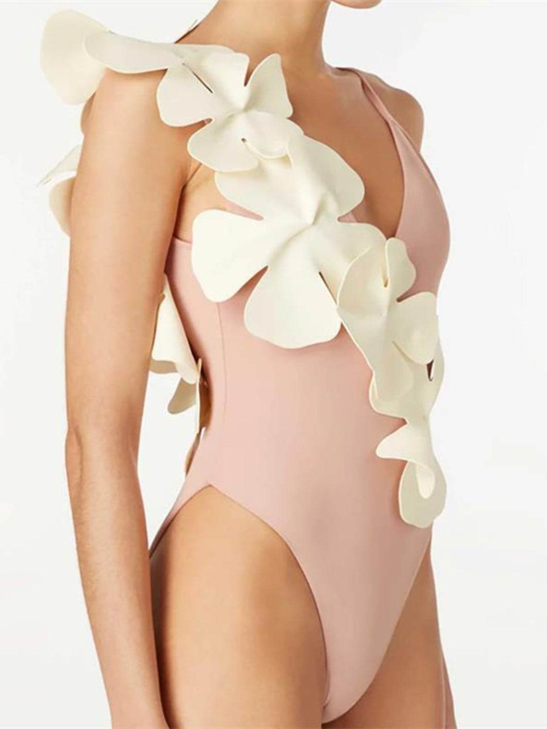 Contrast Flower Spaghetti Strap One-Piece Swimwear - Selvanelle