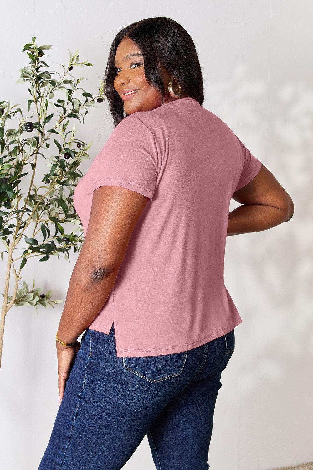 Basic Bae Full Size Round Neck Short Sleeve T-Shirt Black - Selvanelle