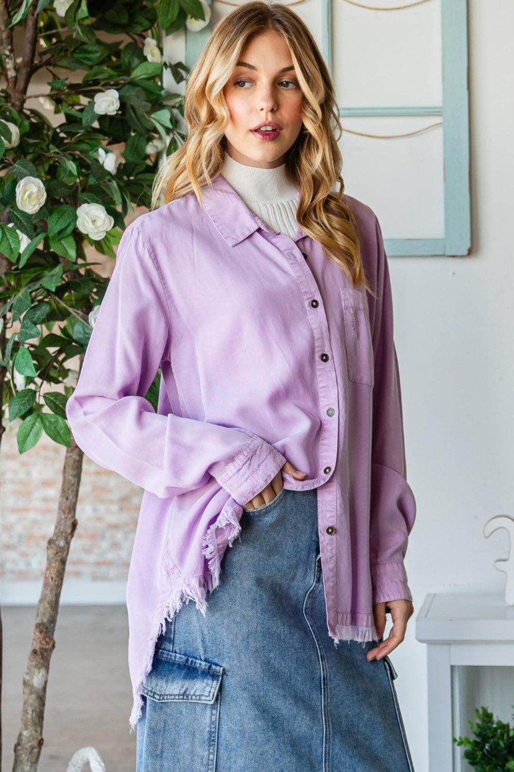 Veveret Raw Hem Button Up Long Sleeve Shirt for Women - Selvanelle