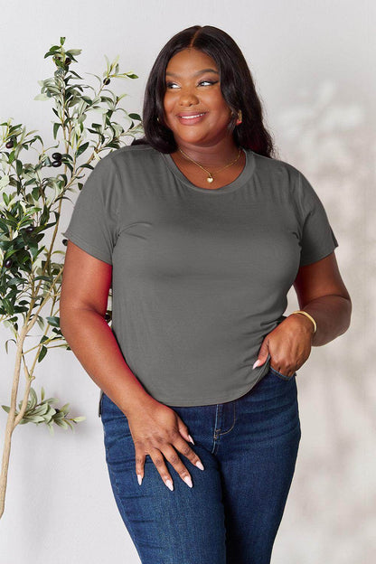 Basic Bae Full Size Round Neck Short Sleeve T-Shirt Black - Selvanelle