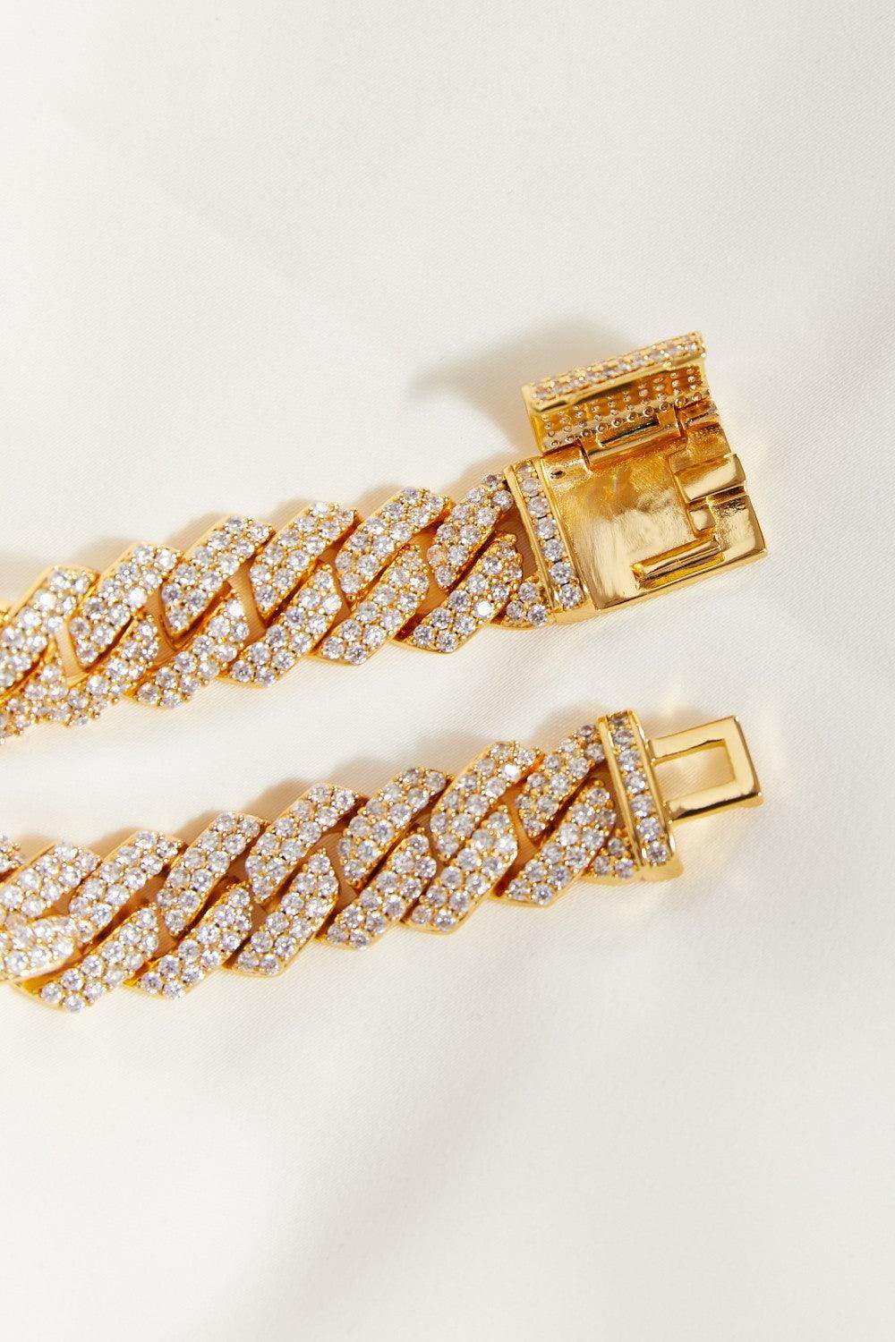 Alloy Inlaid Zircon Bracelet for Elegant Fashion Style - Selvanelle