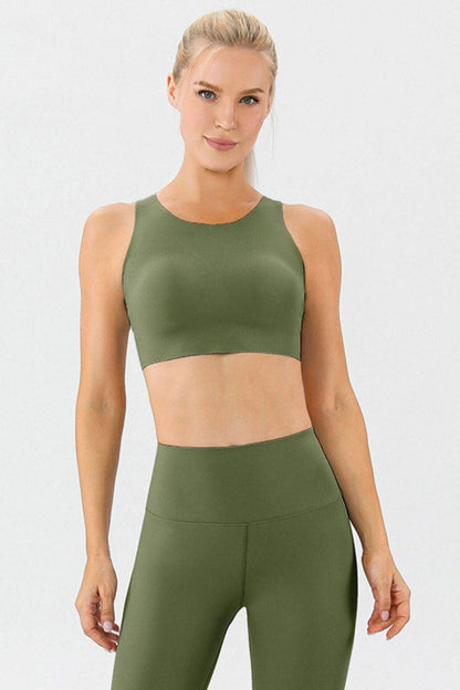 Round Neck Wide Strap Active Bra - Selvanelle