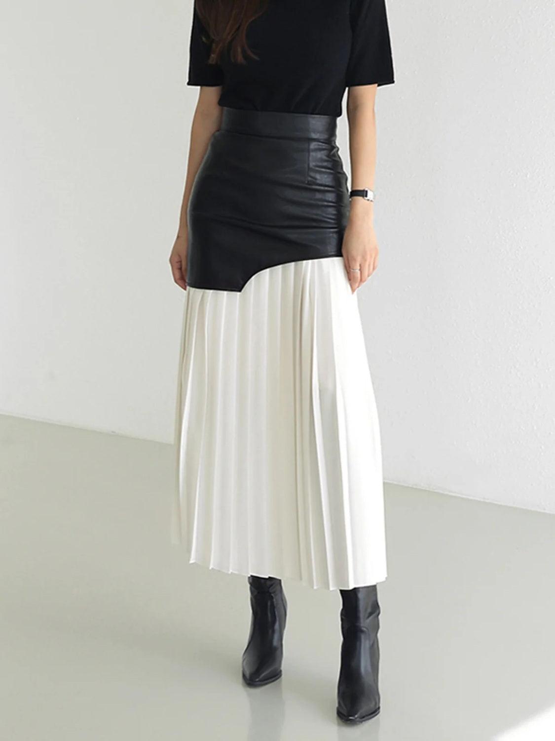 Pleated Contrast High Rise Skirt for Stylish Comfort