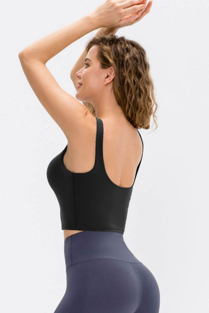 Cropped Scoop Neck Active Tank Top - Selvanelle