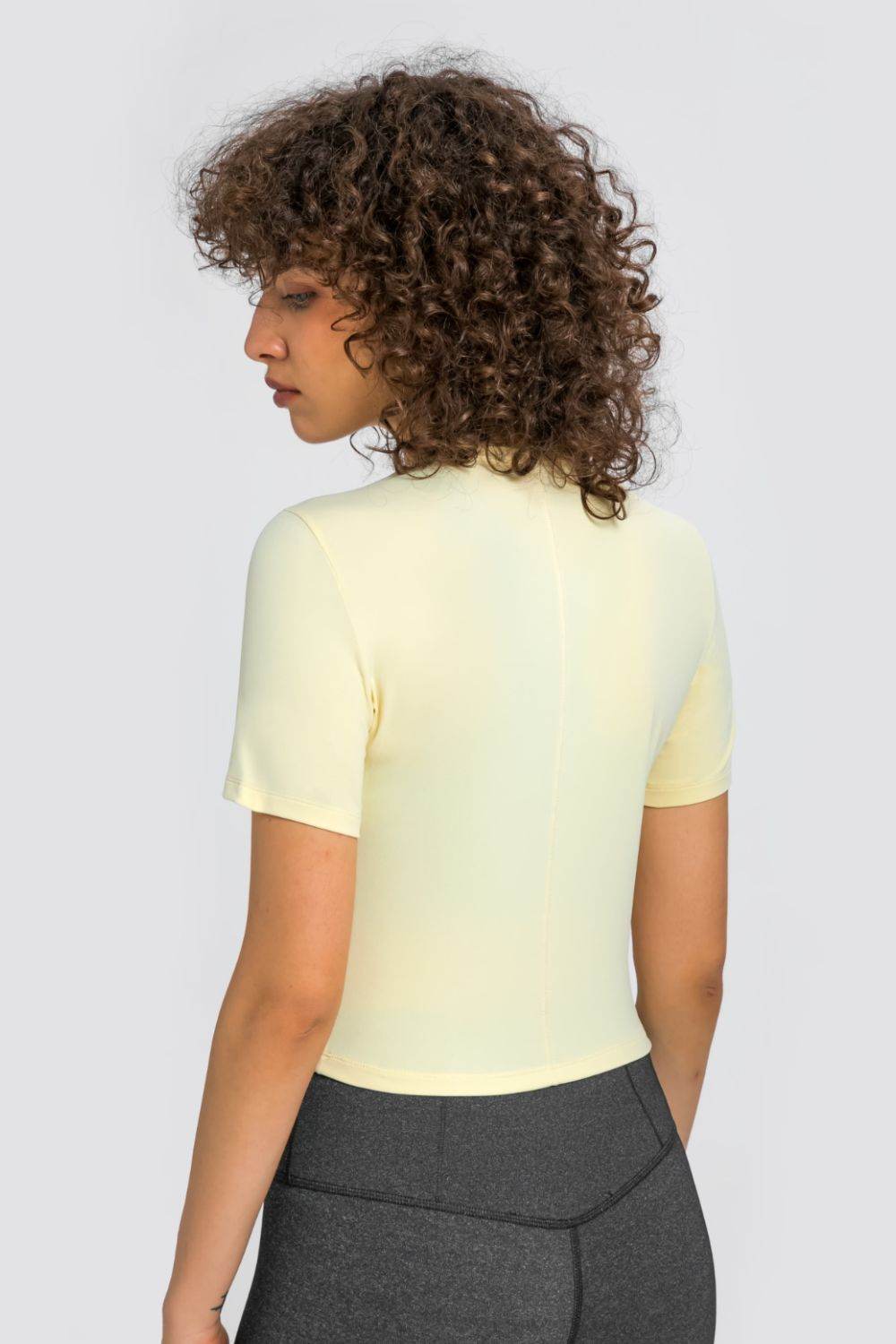 Millennia Round Neck Short Sleeve Yoga Tee - Selvanelle