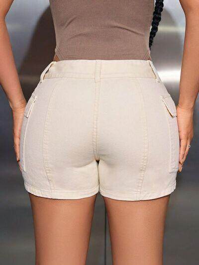 Mid-Rise Waist Denim Shorts with Pockets for Women - Selvanelle