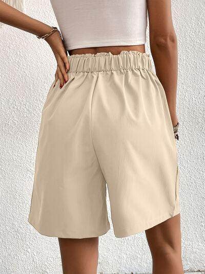 Pocketed Half Elastic Waist Shorts with Side Pockets - Selvanelle