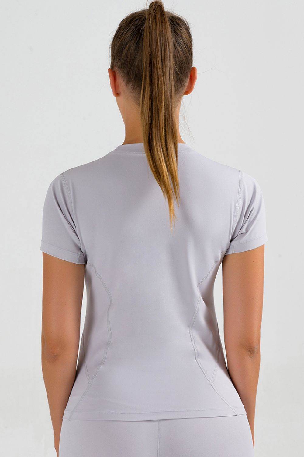 Round Neck Short Sleeve Sports T-Shirt - Selvanelle