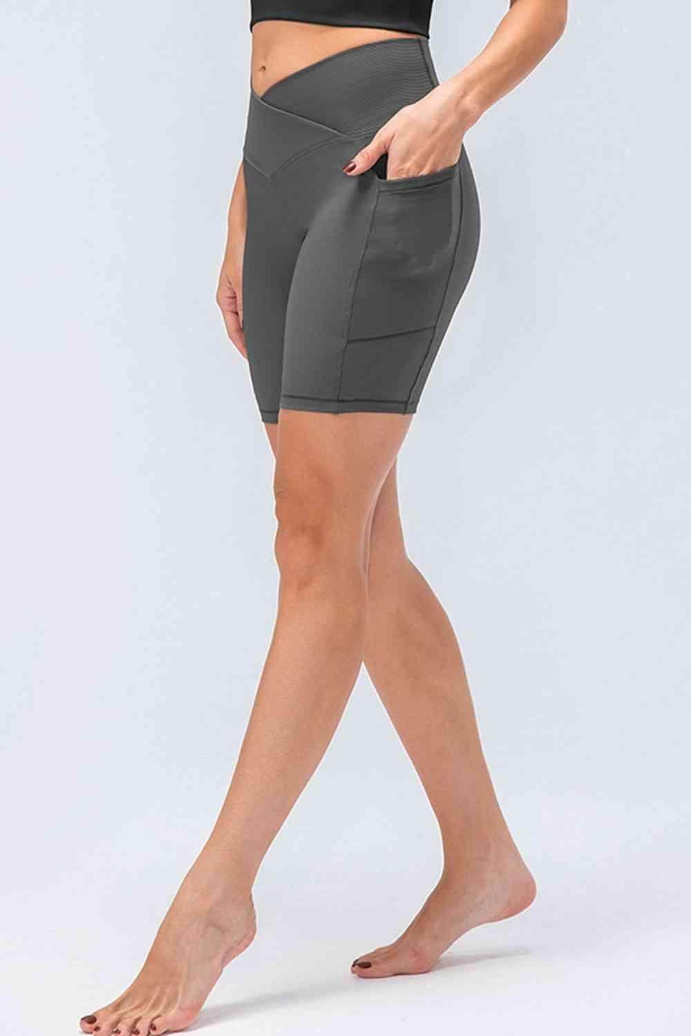 Slim Fit V-Waistband Sports Shorts for Active Lifestyle - Selvanelle