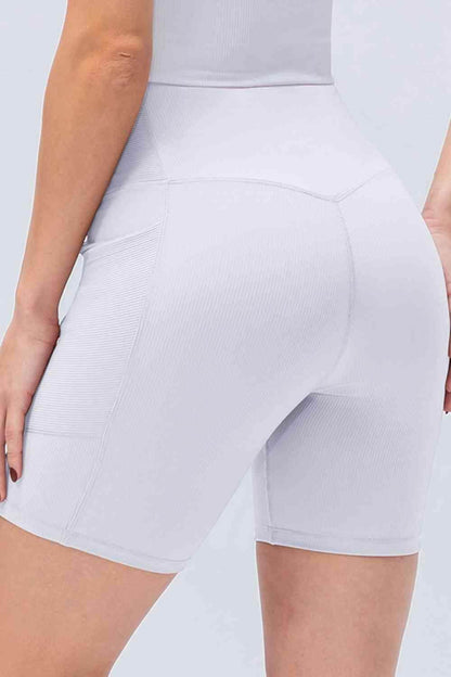 Slim Fit V-Waistband Sports Shorts for Active Lifestyle - Selvanelle
