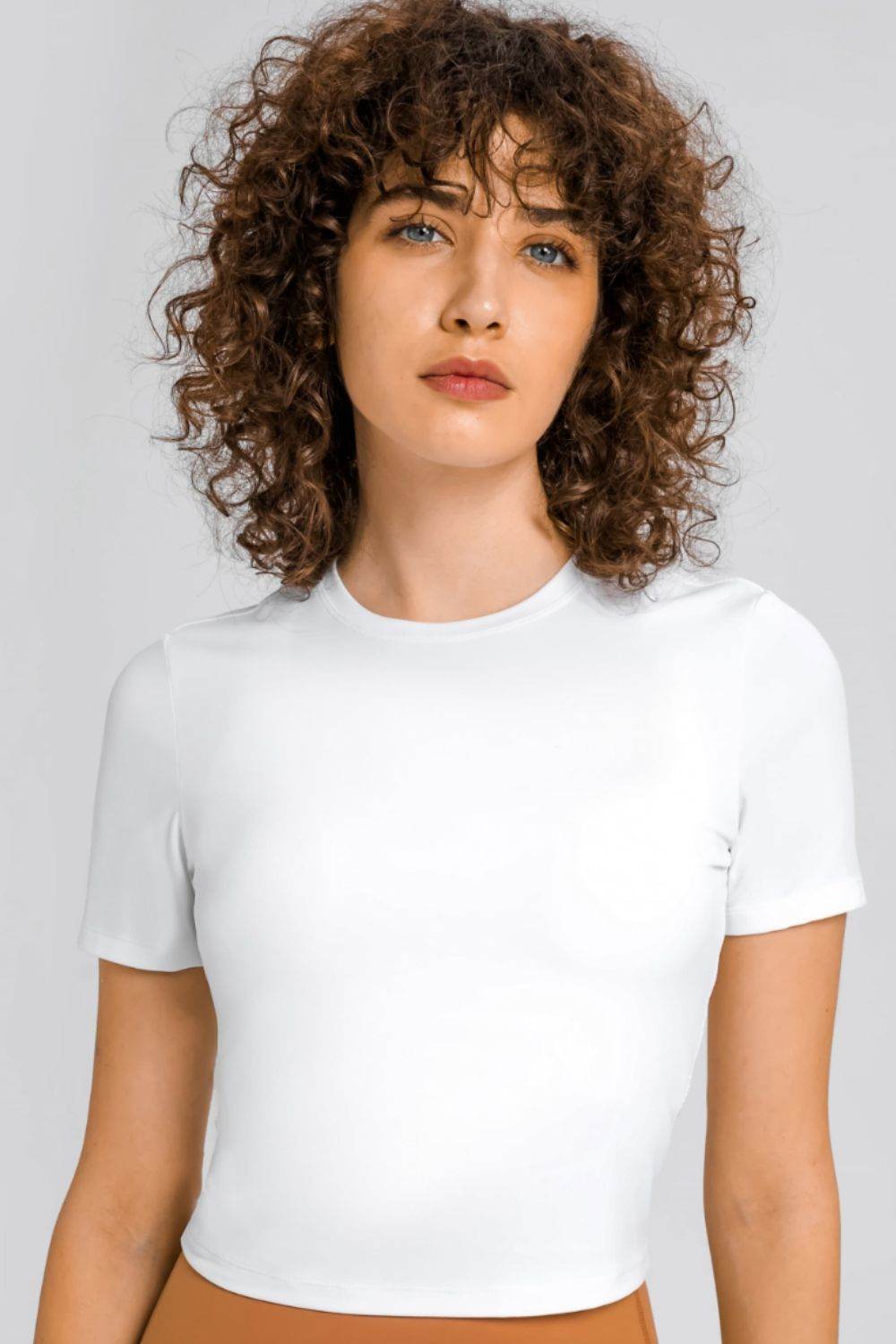 Millennia Round Neck Short Sleeve Yoga Tee - Selvanelle