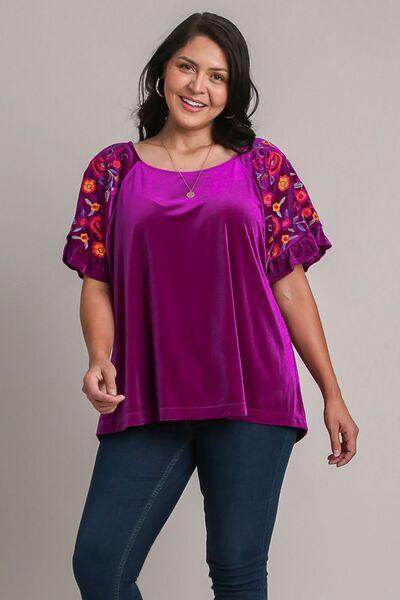 Umgee Full Size Velvet Embroidery Short Sleeve Blouse for Women - Selvanelle
