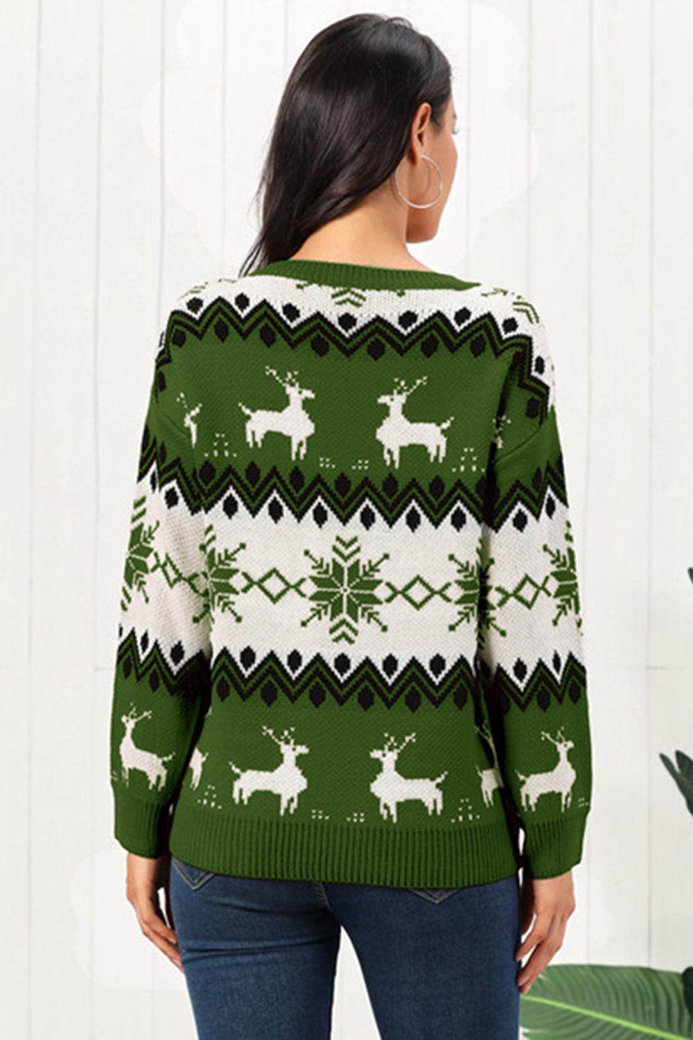 Reindeer Round Neck Sweater for Cozy Winter Style - Selvanelle