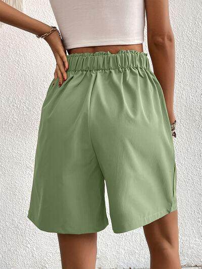 Pocketed Half Elastic Waist Shorts with Side Pockets - Selvanelle