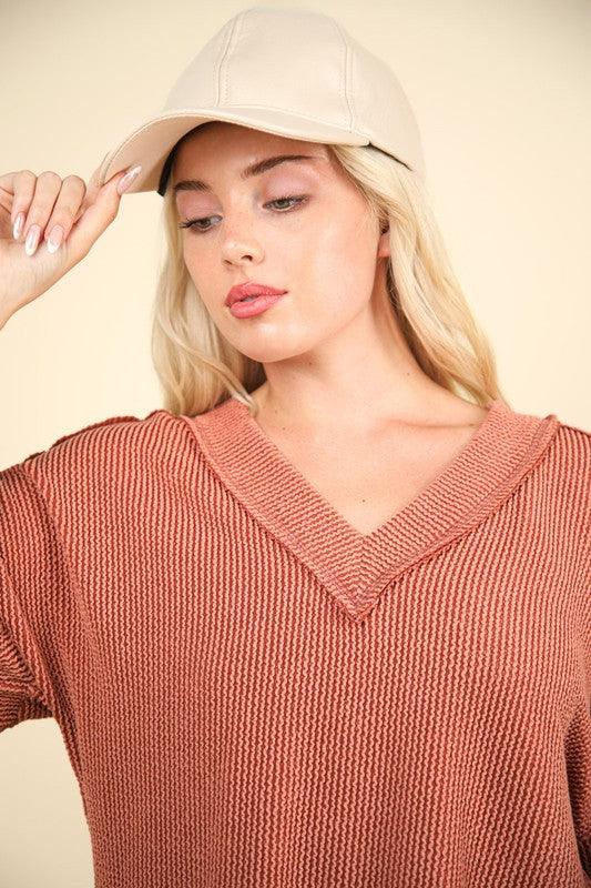 Very J Two Tone Ribbed V-Neck Exposed Seam Top for Fall