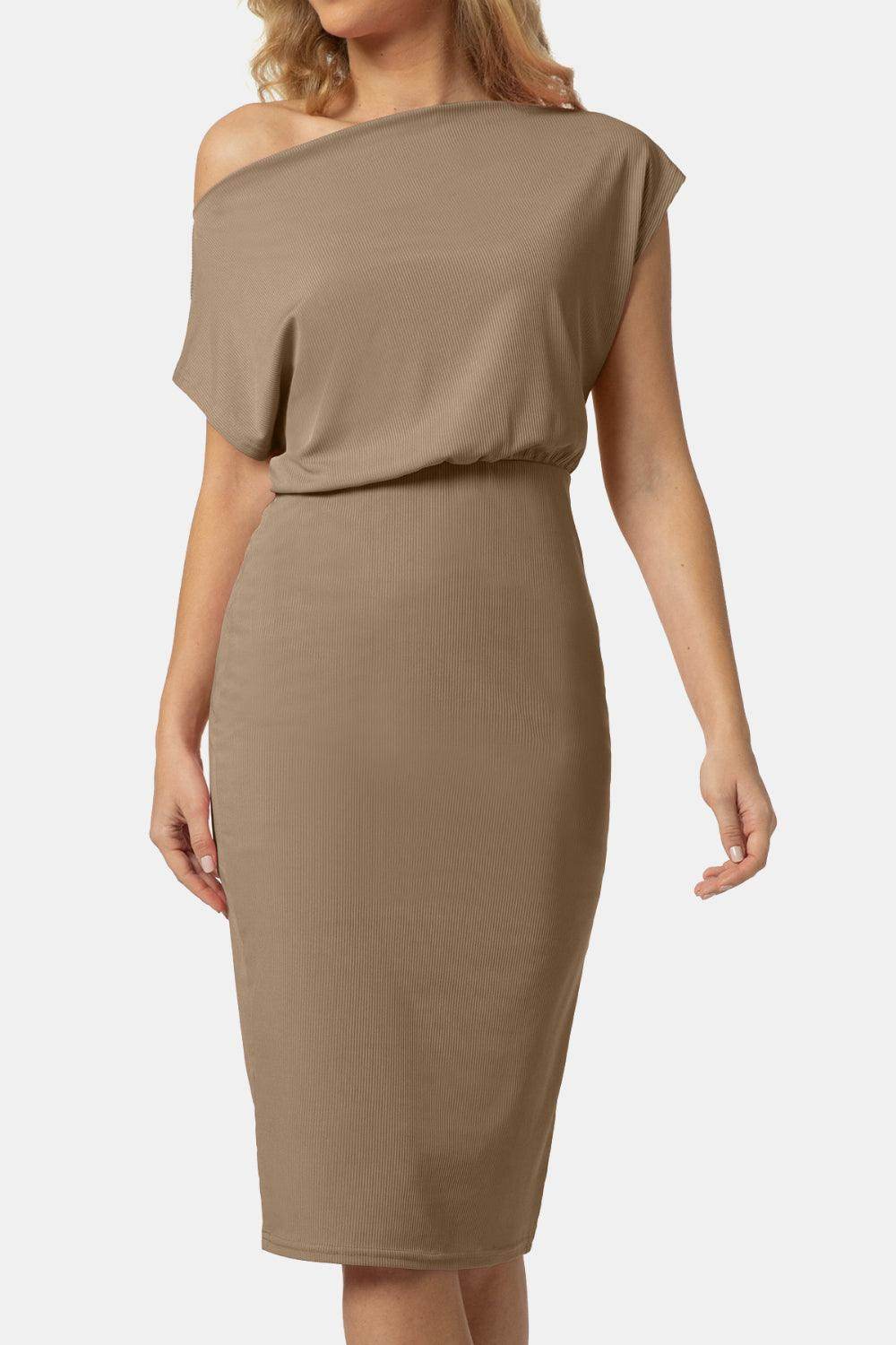 Boat Neck Short Sleeve Knee-Length Dress for Women - Selvanelle