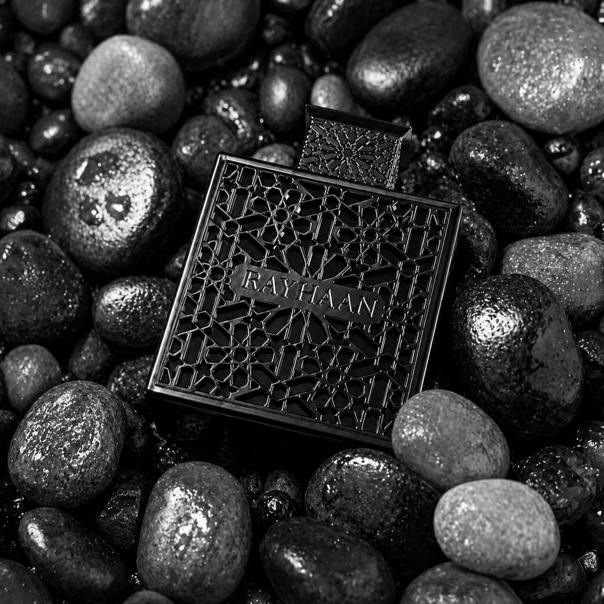 Rayhaan Obsidian Men’s EDP – Woody Spicy Amber, Long-Lasting, 3.4 fl oz / 100 ml