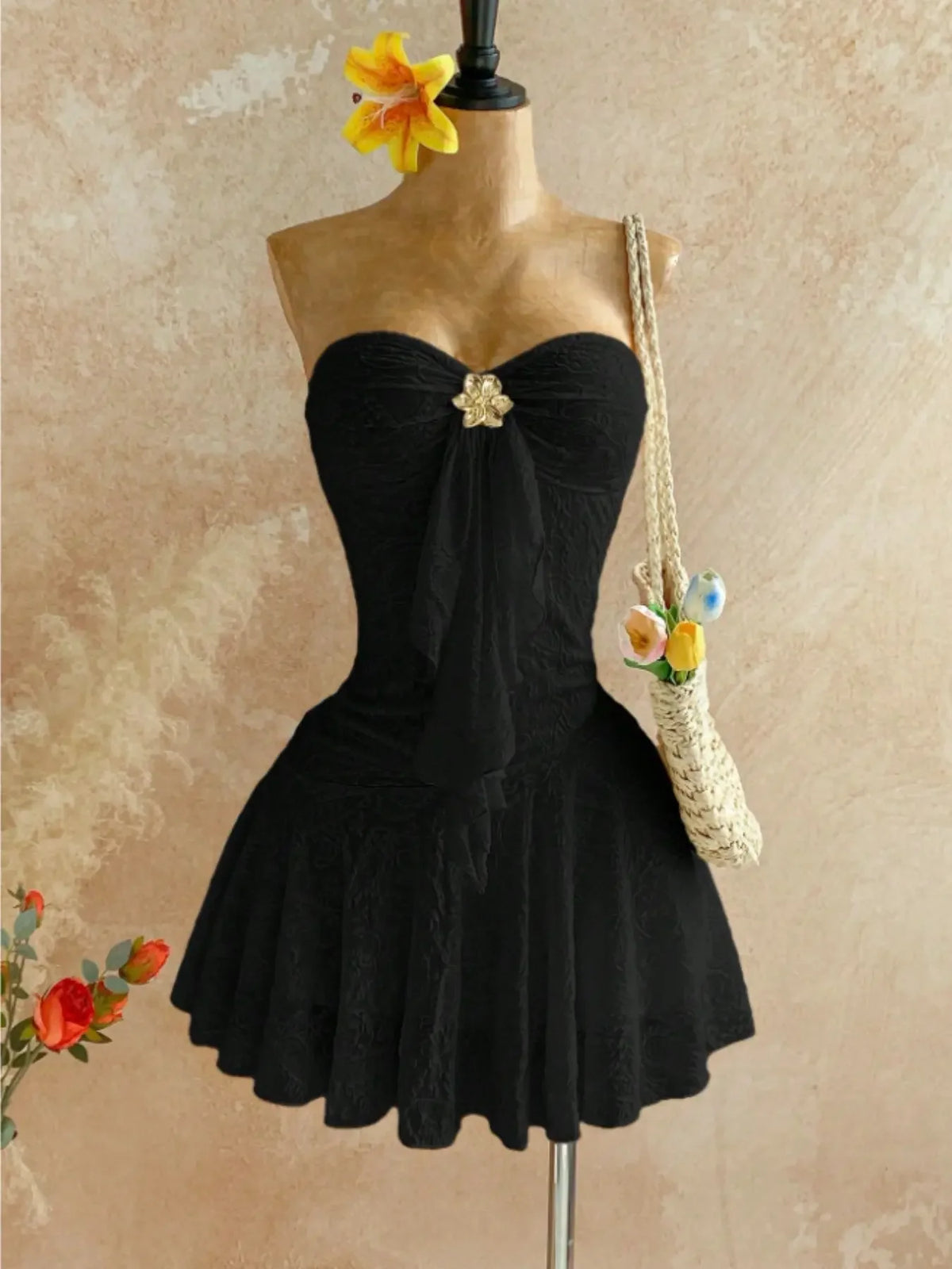 Women Sweetheart Strapless Embossed Lace Mini Night Dress, Front Ruffle Floral Brooch, Slim Fit Flared Skirt, Soft Cozy Loungewear, Nightwear, Feminine, Cute, Loungewear Nightdress