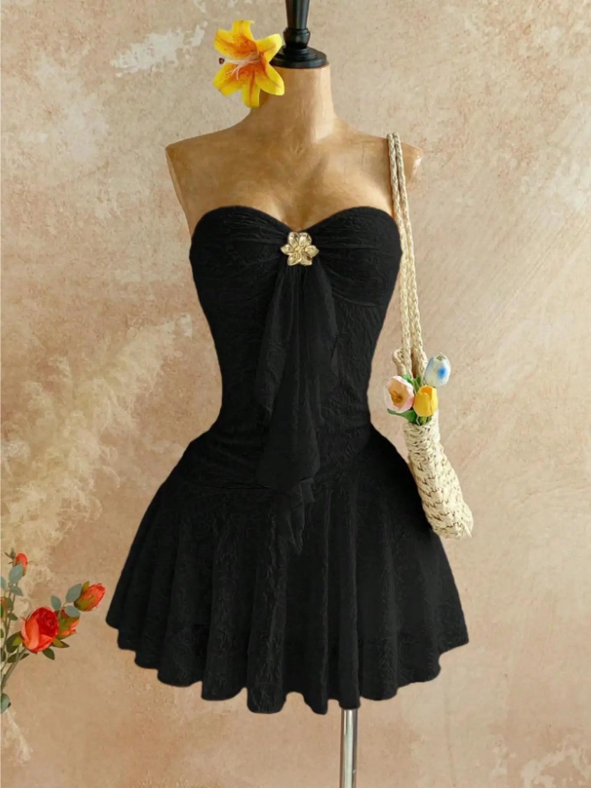 Women Sweetheart Strapless Embossed Lace Mini Night Dress, Front Ruffle Floral Brooch, Slim Fit Flared Skirt, Soft Cozy Loungewear, Nightwear, Feminine, Cute, Loungewear Nightdress