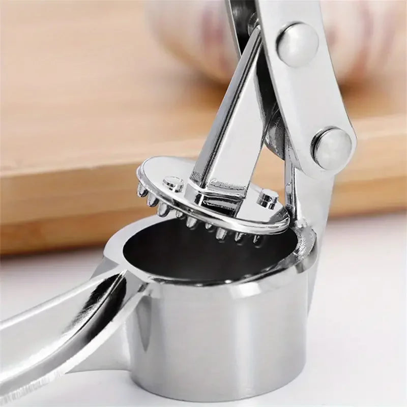 Garlic Press Crusher Mincer Kitchen Stainless Steel Garlic Smasher Squeezer Manual Press Grinding Tool Kitchen Accessories