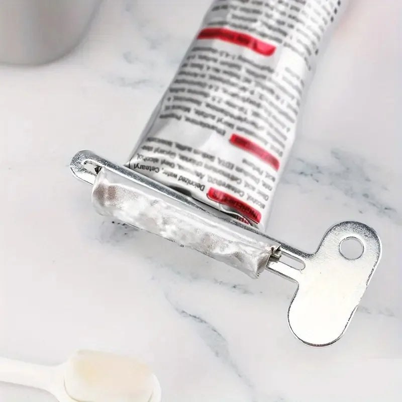 1 Pcs Silvery Metal Tube Squeezer Keys, Toothpaste Metal Hair Dye Color Key Roller Dispenser Tool Durable Processing,Toothpaste and Hair Color Dispenser Tool, Daily Living Tube Squeezing Aids