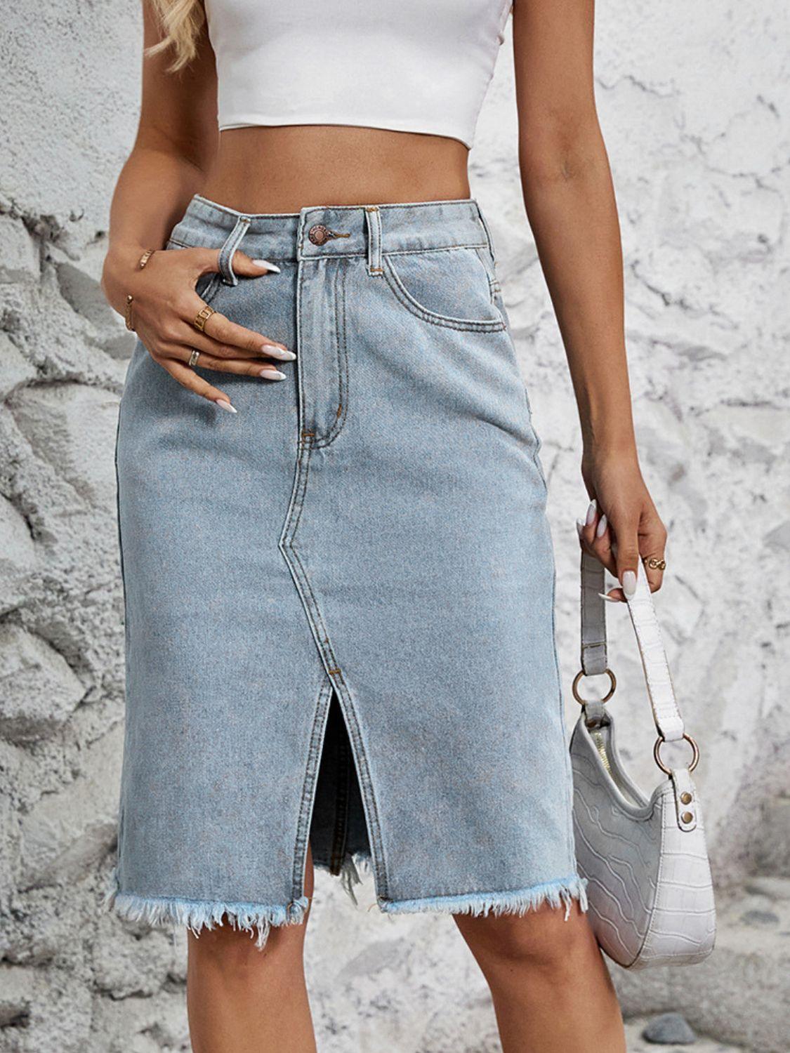 Raw Hem Slit Denim Skirt for Trendy Casual Wear