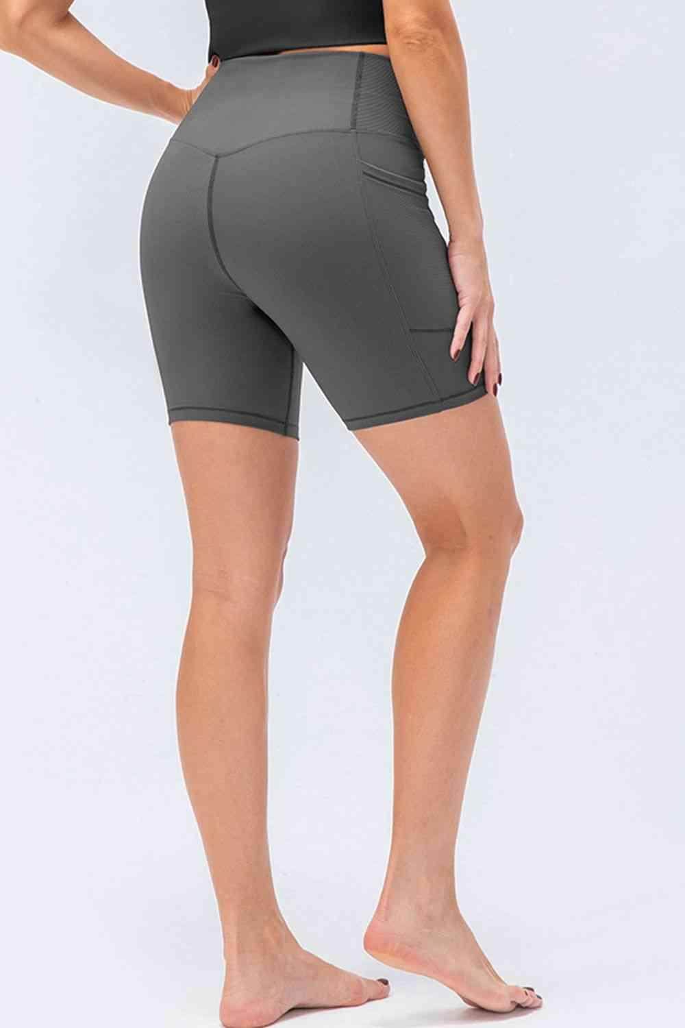 Slim Fit V-Waistband Sports Shorts for Active Lifestyle - Selvanelle