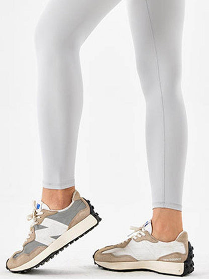 Wide Waistband Sports Leggings for Ultimate Comfort Fit - Selvanelle