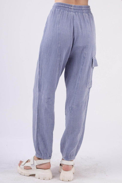 Very J Washed Woven Crinkle Gauze Cargo Pants for Women - Selvanelle