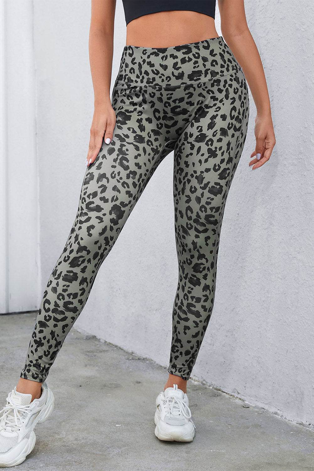 Leopard Print Wide Waistband Leggings - Selvanelle